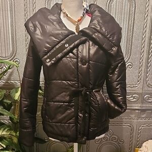 Stylish Black Women's Puffer Jacket